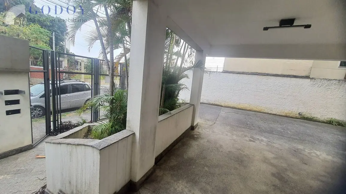 Foto 4 de Apartamento com 1 quarto à venda, 45m2 em São Benedito, Pindamonhangaba - SP