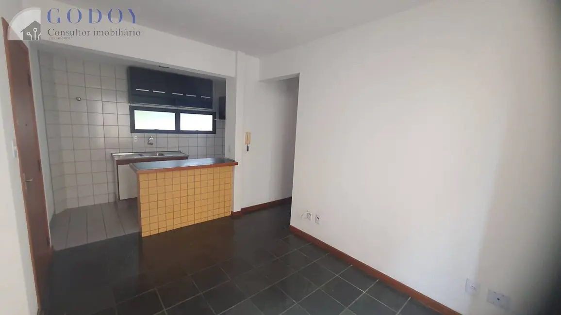 Foto 6 de Apartamento com 1 quarto à venda, 45m2 em São Benedito, Pindamonhangaba - SP