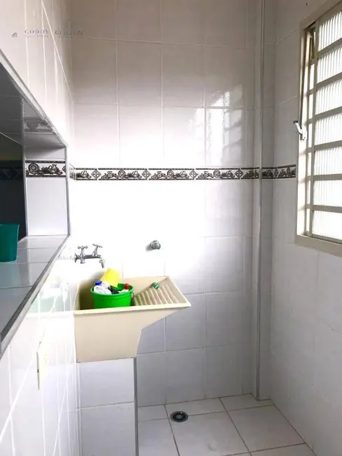 Apartamento com 2 quartos à venda em Parque Santo Antônio, Taubate - SP - imagem 9 Foto 9 de Apartamento com 2 quartos à venda em Parque Santo Antônio, Taubate - SP