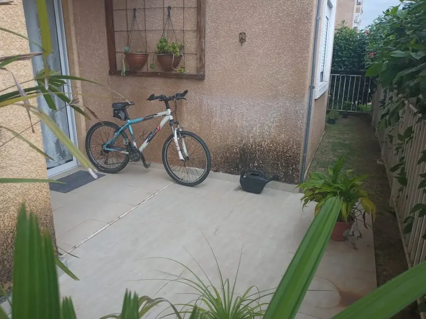 Foto 9 de Apartamento com 2 quartos à venda, 52m2 em Pindamonhangaba - SP