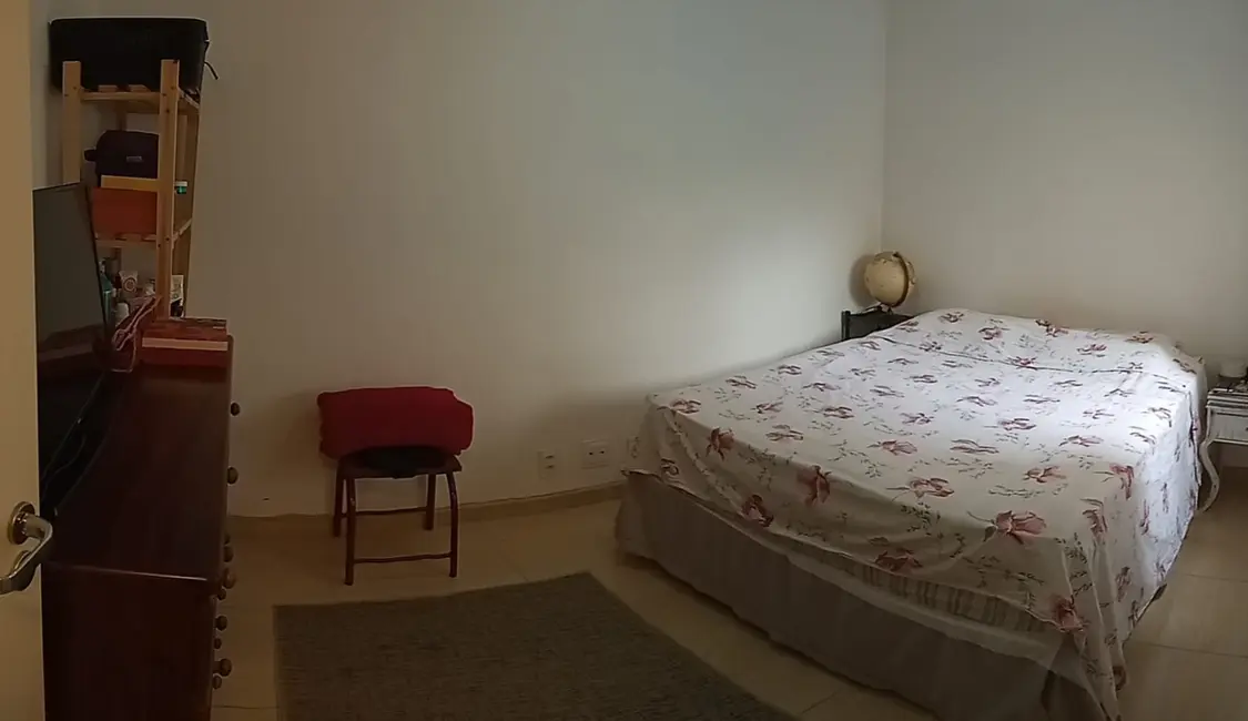 Foto 2 de Apartamento com 2 quartos à venda, 52m2 em Pindamonhangaba - SP