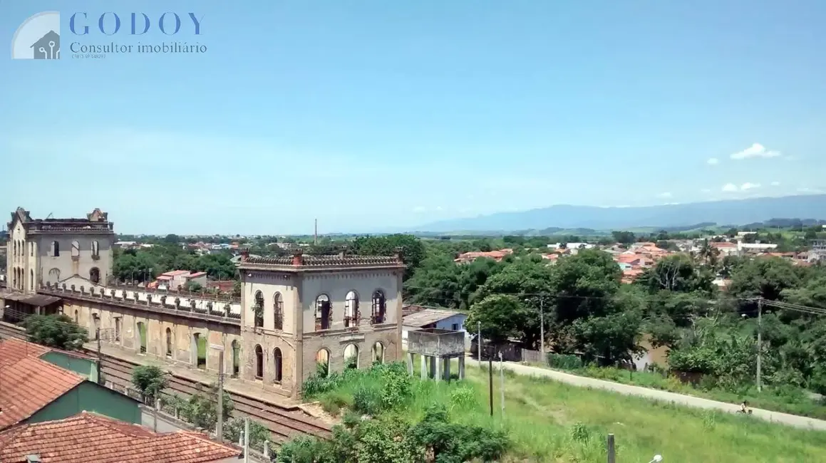 Foto 5 de Kitnet com 1 quarto à venda, 340m2 em Centro, Cachoeira Paulista - SP