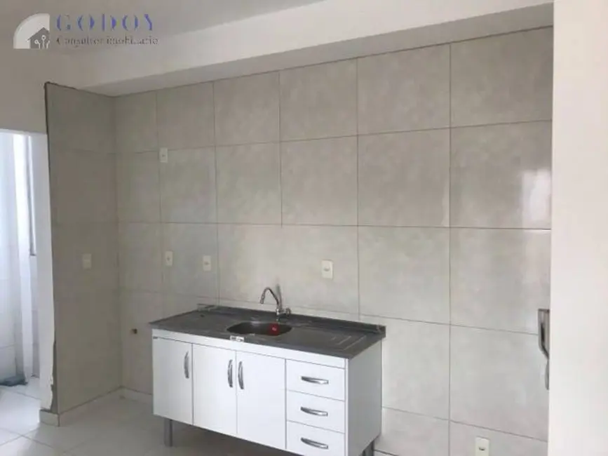 Foto 2 de Apartamento com 3 quartos à venda, 85m2 em Vila Aparecida, Taubate - SP
