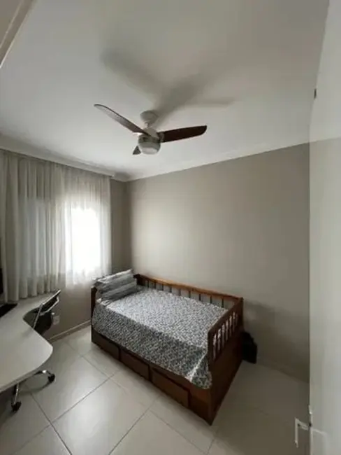 Foto 9 de Apartamento com 2 quartos à venda, 70m2 em Barreiro, Taubate - SP