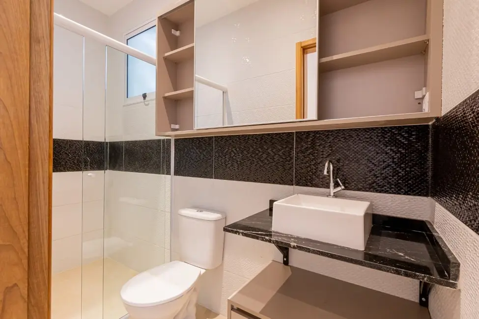 Foto 4 de Apartamento com 2 quartos à venda, 57m2 em Crispim, Pindamonhangaba - SP