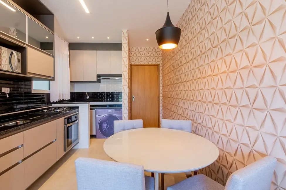 Foto 3 de Apartamento com 2 quartos à venda, 57m2 em Crispim, Pindamonhangaba - SP