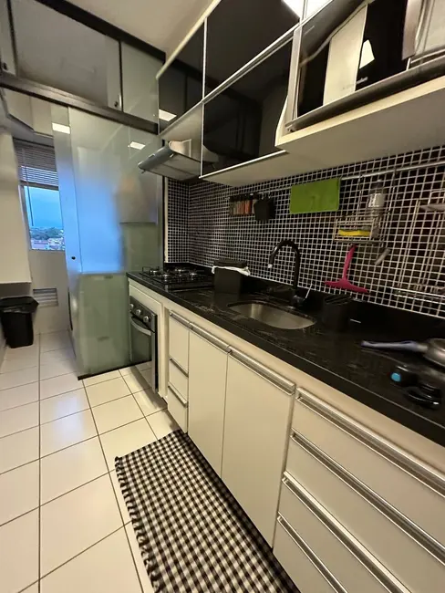 Foto 2 de Apartamento com 3 quartos à venda, 68m2 em Vila São Geraldo, Taubate - SP