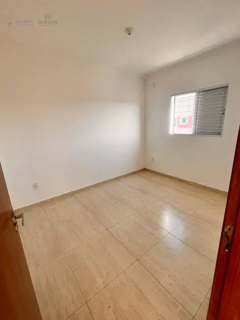 Foto 1 de Apartamento com 2 quartos à venda, 55m2 em Parque São Domingos, Pindamonhangaba - SP