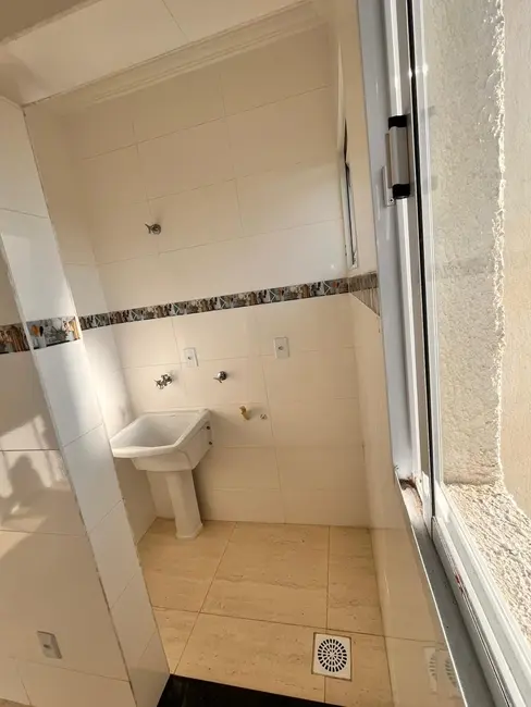 Foto 7 de Apartamento com 2 quartos à venda, 55m2 em Parque São Domingos, Pindamonhangaba - SP