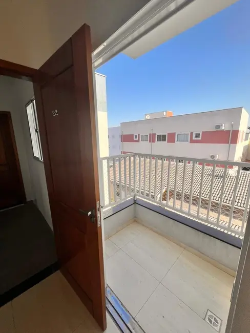 Foto 6 de Apartamento com 2 quartos à venda, 55m2 em Parque São Domingos, Pindamonhangaba - SP