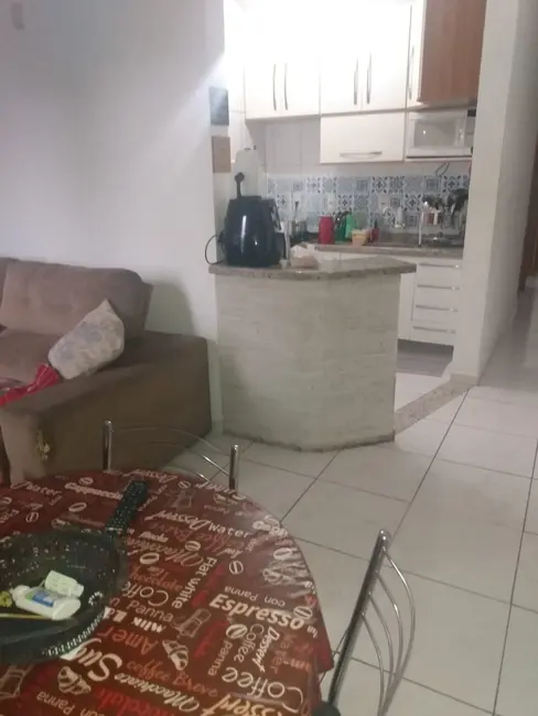 Apartamento com 3 quartos à venda, 72m2 em Pindamonhangaba - SP - imagem 7 Foto 7 de Apartamento com 3 quartos à venda, 72m2 em Pindamonhangaba - SP