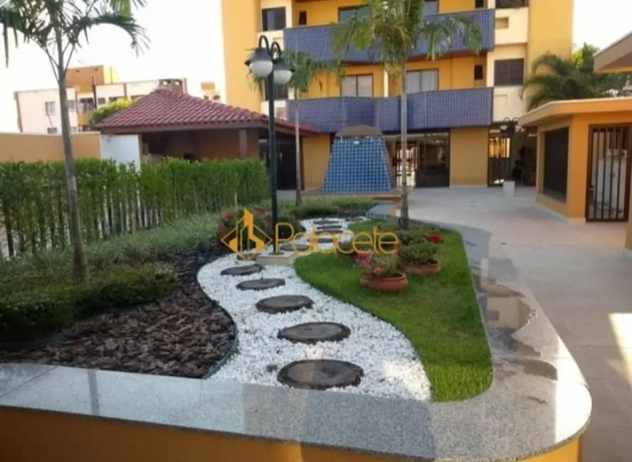 Foto 9 de Apartamento com 2 quartos à venda, 63m2 em Pindamonhangaba - SP