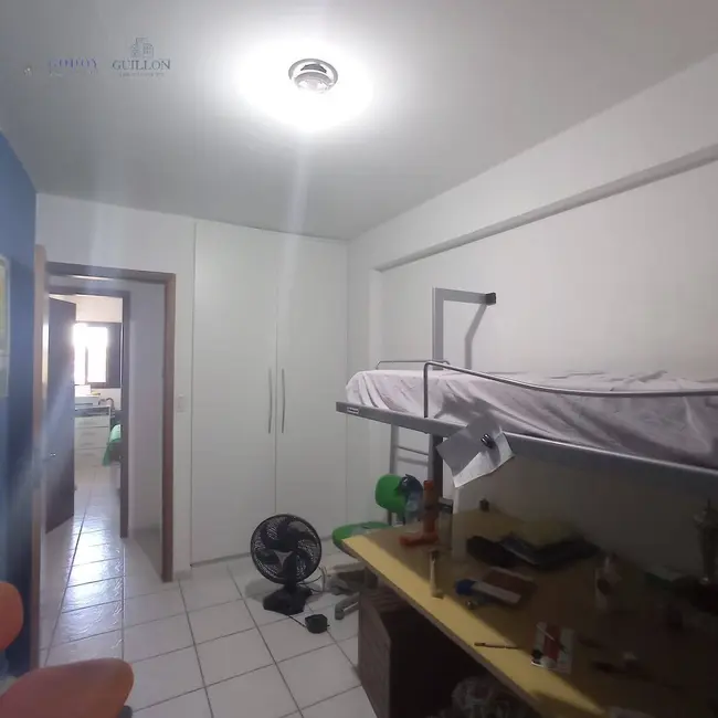 Foto 8 de Apartamento com 2 quartos à venda, 63m2 em Pindamonhangaba - SP