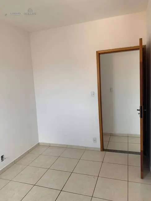 Foto 3 de Apartamento com 2 quartos à venda, 68m2 em Jardim Carlota, Pindamonhangaba - SP