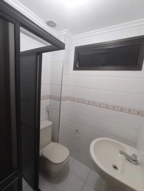 Foto 5 de Apartamento com 2 quartos à venda, 63m2 em Pindamonhangaba - SP