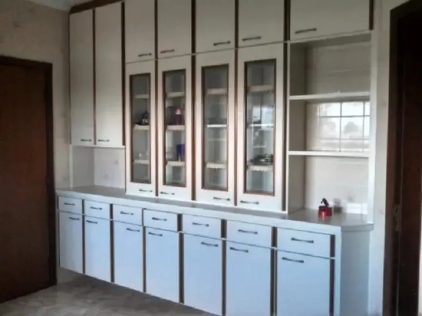 Foto 2 de Apartamento com 3 quartos à venda, 187m2 em Centro, Taubate - SP