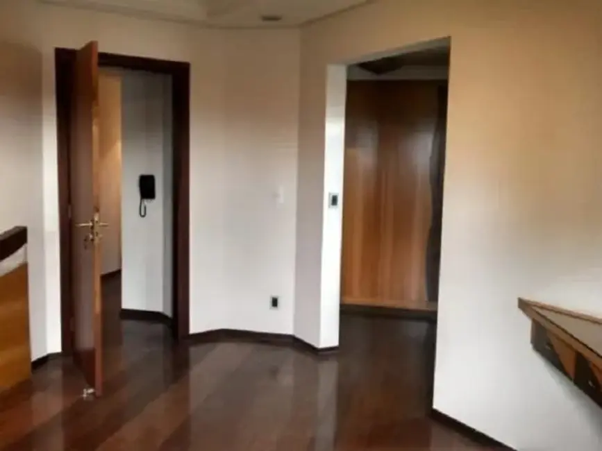 Foto 7 de Apartamento com 3 quartos à venda, 187m2 em Centro, Taubate - SP