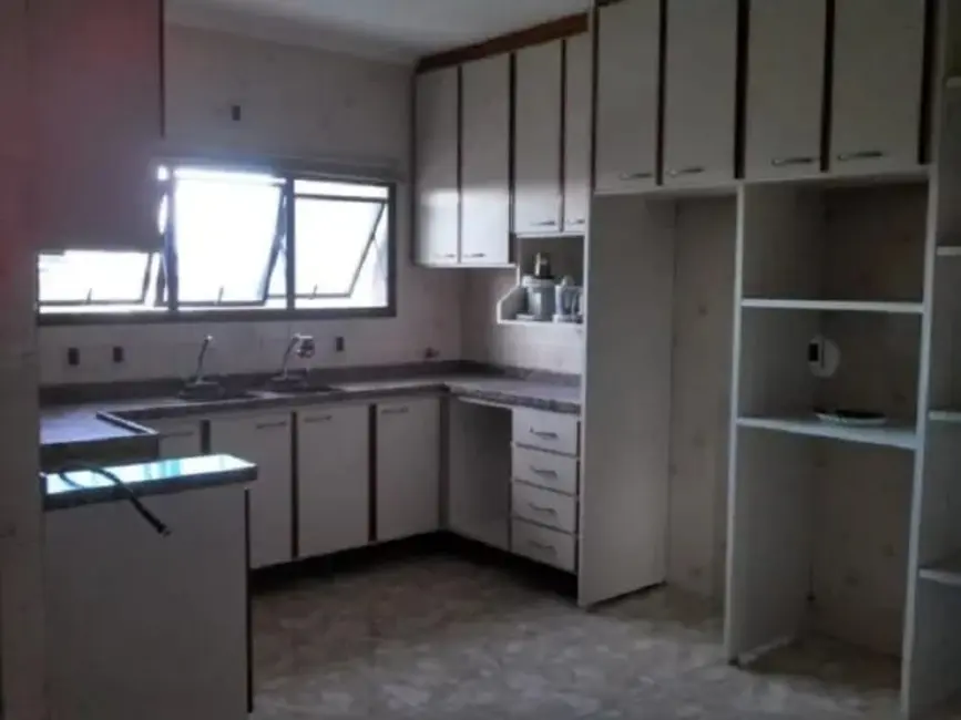 Foto 3 de Apartamento com 3 quartos à venda, 187m2 em Centro, Taubate - SP