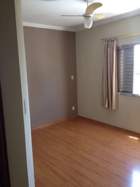 Foto 1 de Apartamento com 3 quartos à venda, 129m2 em Centro, Taubate - SP