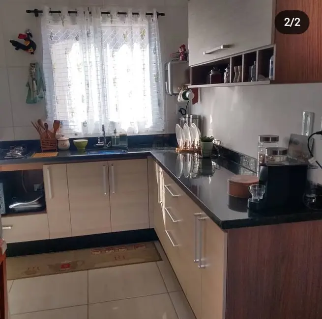 Foto 1 de Apartamento com 2 quartos à venda, 61m2 em Pindamonhangaba - SP