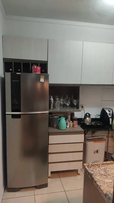 Foto 7 de Apartamento com 2 quartos à venda, 50m2 em Jardim Gurilândia, Taubate - SP