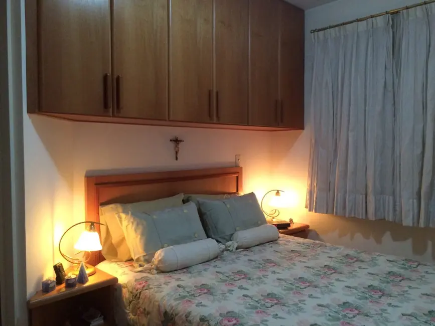 Foto 5 de Apartamento com 2 quartos à venda, 74m2 em Vila São Geraldo, Taubate - SP