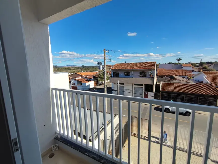 Foto 4 de Apartamento com 2 quartos à venda, 62m2 em Pindamonhangaba - SP