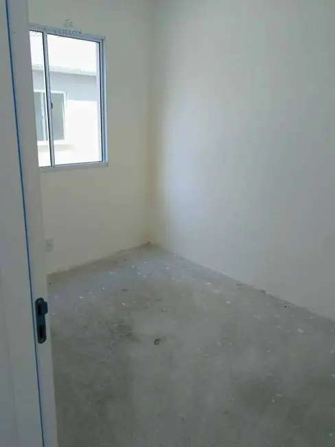 Apartamento com 2 quartos à venda, 40m2 em Pindamonhangaba - SP - imagem 8 Foto 8 de Apartamento com 2 quartos à venda, 40m2 em Pindamonhangaba - SP