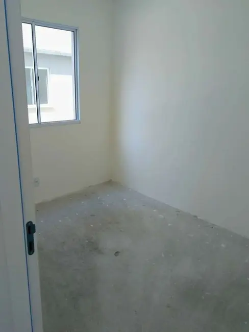 Foto 8 de Apartamento com 2 quartos à venda, 40m2 em Pindamonhangaba - SP