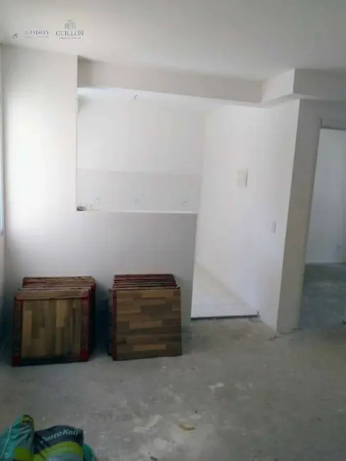 Apartamento com 2 quartos à venda, 40m2 em Pindamonhangaba - SP - imagem 3 Foto 3 de Apartamento com 2 quartos à venda, 40m2 em Pindamonhangaba - SP