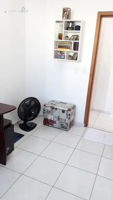 Foto 2 de Apartamento com 3 quartos à venda, 72m2 em Pindamonhangaba - SP