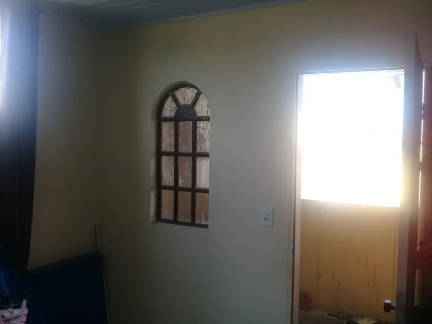 Foto 1 de Kitnet com 6 quartos à venda, 271m2 em Aparecida - SP