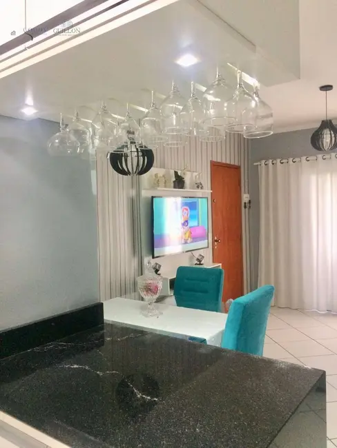 Foto 3 de Apartamento com 2 quartos à venda, 54m2 em Conjunto Residencial Araretama, Pindamonhangaba - SP