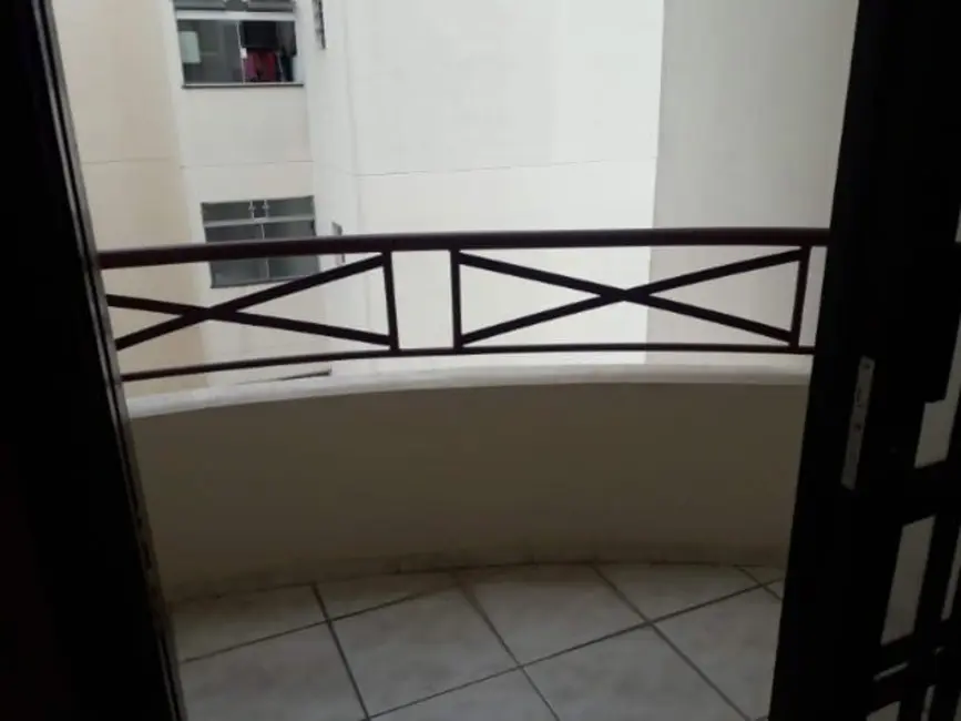 Foto 6 de Apartamento com 2 quartos à venda em Parque Santo Antônio, Taubate - SP