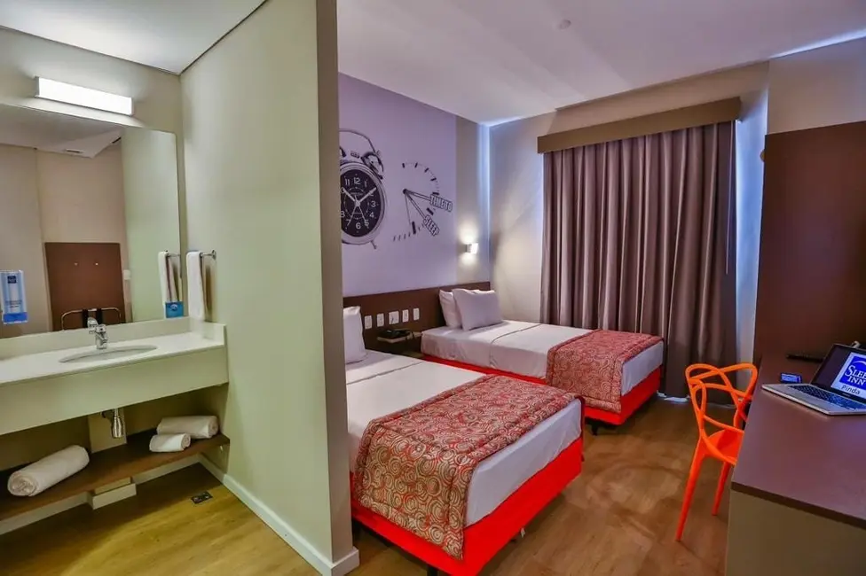 Loft / Flat com 1 quarto à venda, 18m2 em Pindamonhangaba - SP - imagem 2 Foto 2 de Loft / Flat com 1 quarto à venda, 18m2 em Pindamonhangaba - SP