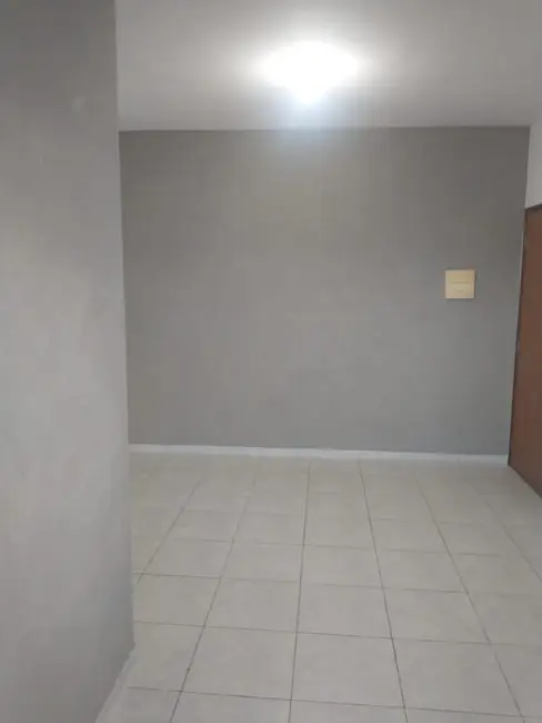 Foto 1 de Apartamento com 2 quartos à venda, 57m2 em Jardim Gurilândia, Taubate - SP