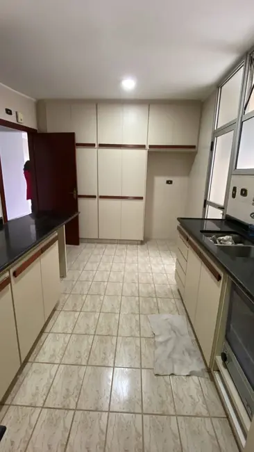 Foto 3 de Apartamento com 3 quartos à venda, 130m2 em Santana, Pindamonhangaba - SP