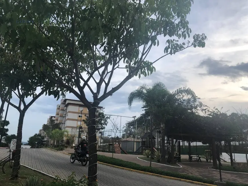 Foto 8 de Apartamento com 2 quartos à venda, 52m2 em Pindamonhangaba - SP