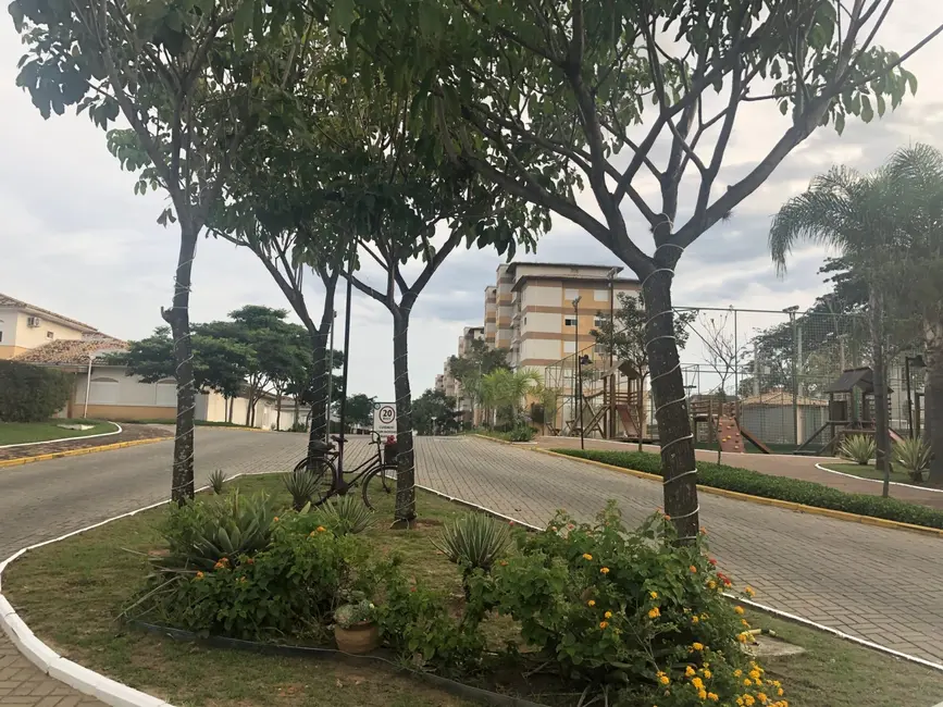 Foto 4 de Apartamento com 2 quartos à venda, 52m2 em Pindamonhangaba - SP