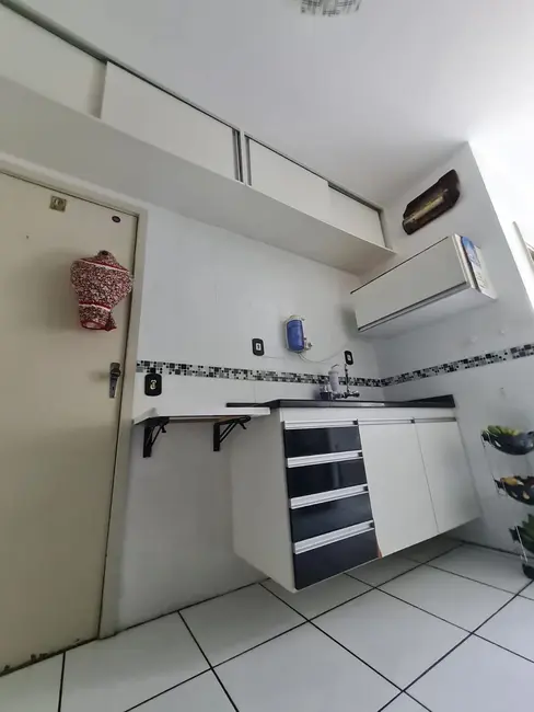 Foto 3 de Apartamento com 2 quartos à venda, 68m2 em Vila São José, Taubate - SP