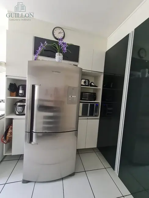 Foto 6 de Apartamento com 2 quartos à venda, 68m2 em Vila São José, Taubate - SP