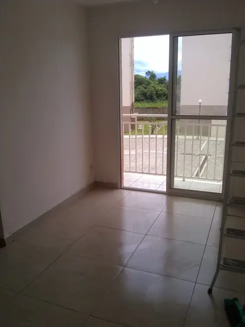 Foto 8 de Apartamento com 2 quartos à venda, 50m2 em Figueira, Guaratingueta - SP