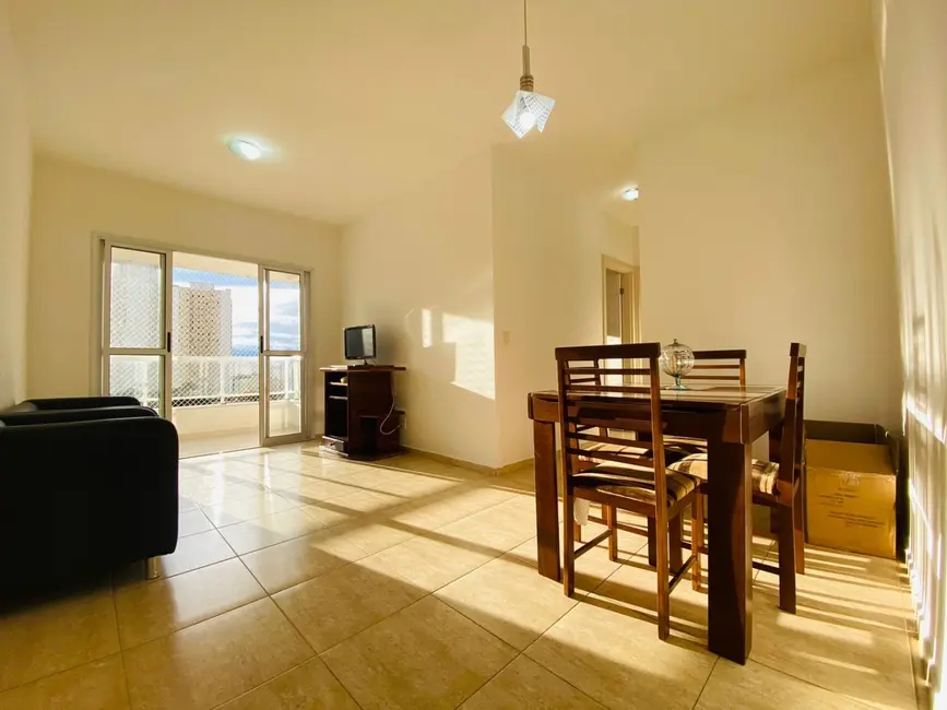 Foto 2 de Apartamento com 2 quartos à venda, 65m2 em Jardim Eulália, Taubate - SP