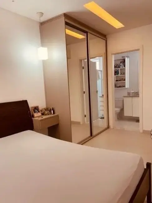 Foto 7 de Apartamento com 2 quartos à venda, 84m2 em Taubate - SP