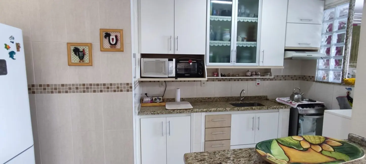 Apartamento com 2 quartos à venda, 82m2 em Ubatuba - SP - imagem 4 Foto 4 de Apartamento com 2 quartos à venda, 82m2 em Ubatuba - SP