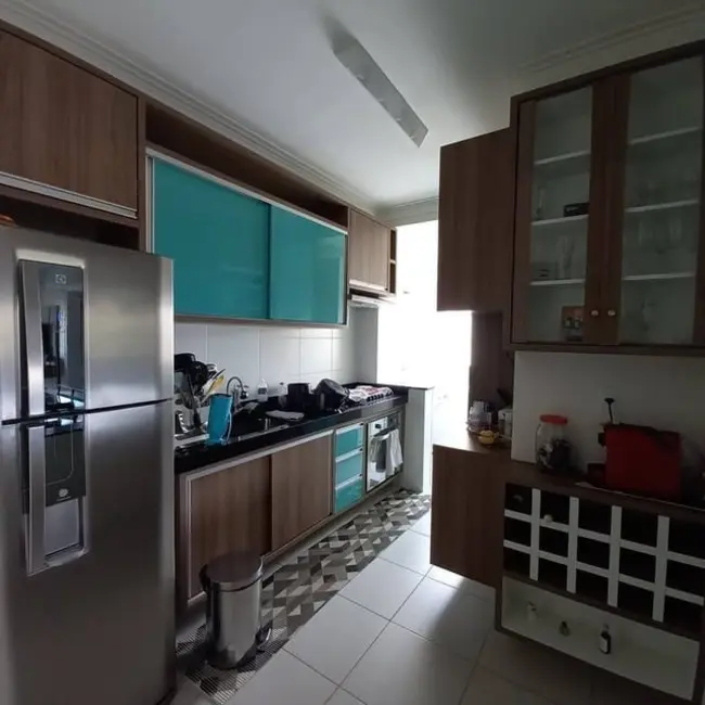 Foto 2 de Apartamento com 2 quartos à venda, 74m2 em Centro, Taubate - SP