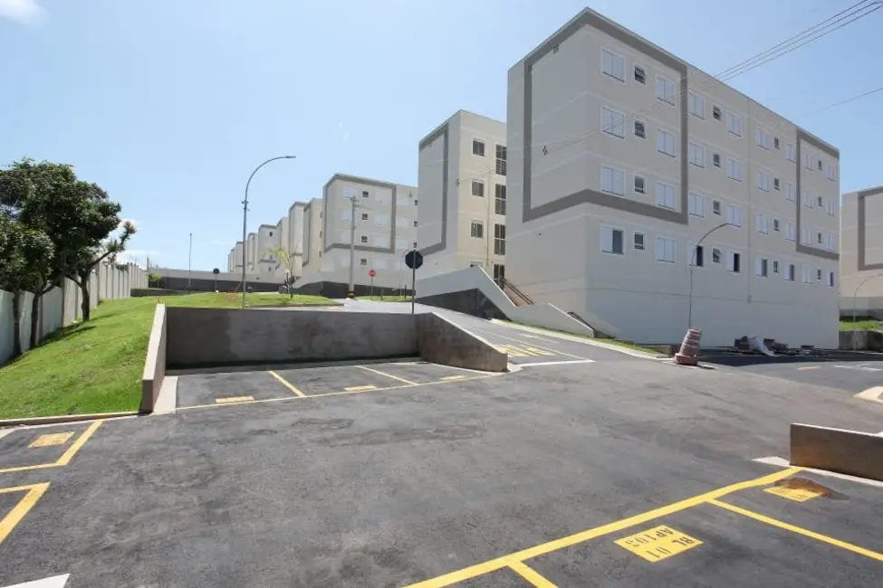 Foto 4 de Apartamento com 2 quartos à venda, 42m2 em Jardim Bela Vista, Taubate - SP