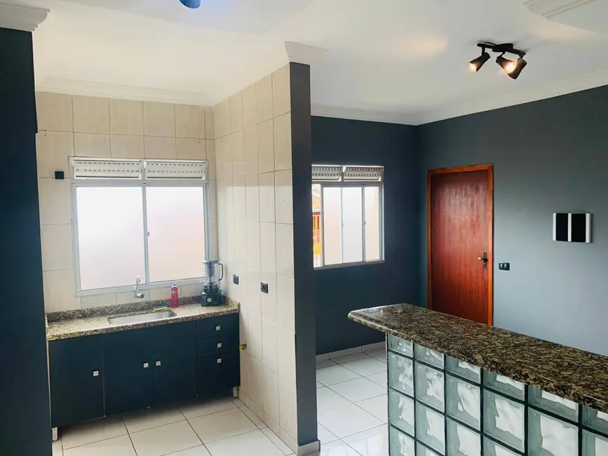 Foto 5 de Apartamento com 2 quartos à venda, 55m2 em Pindamonhangaba - SP