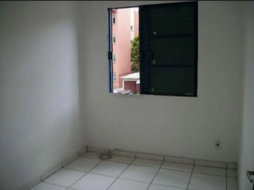 Foto 4 de Apartamento com 2 quartos à venda, 52m2 em Cecap, Taubate - SP