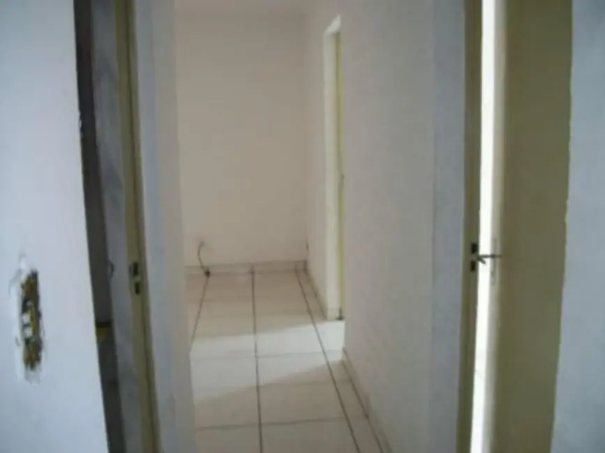 Foto 3 de Apartamento com 2 quartos à venda, 52m2 em Cecap, Taubate - SP